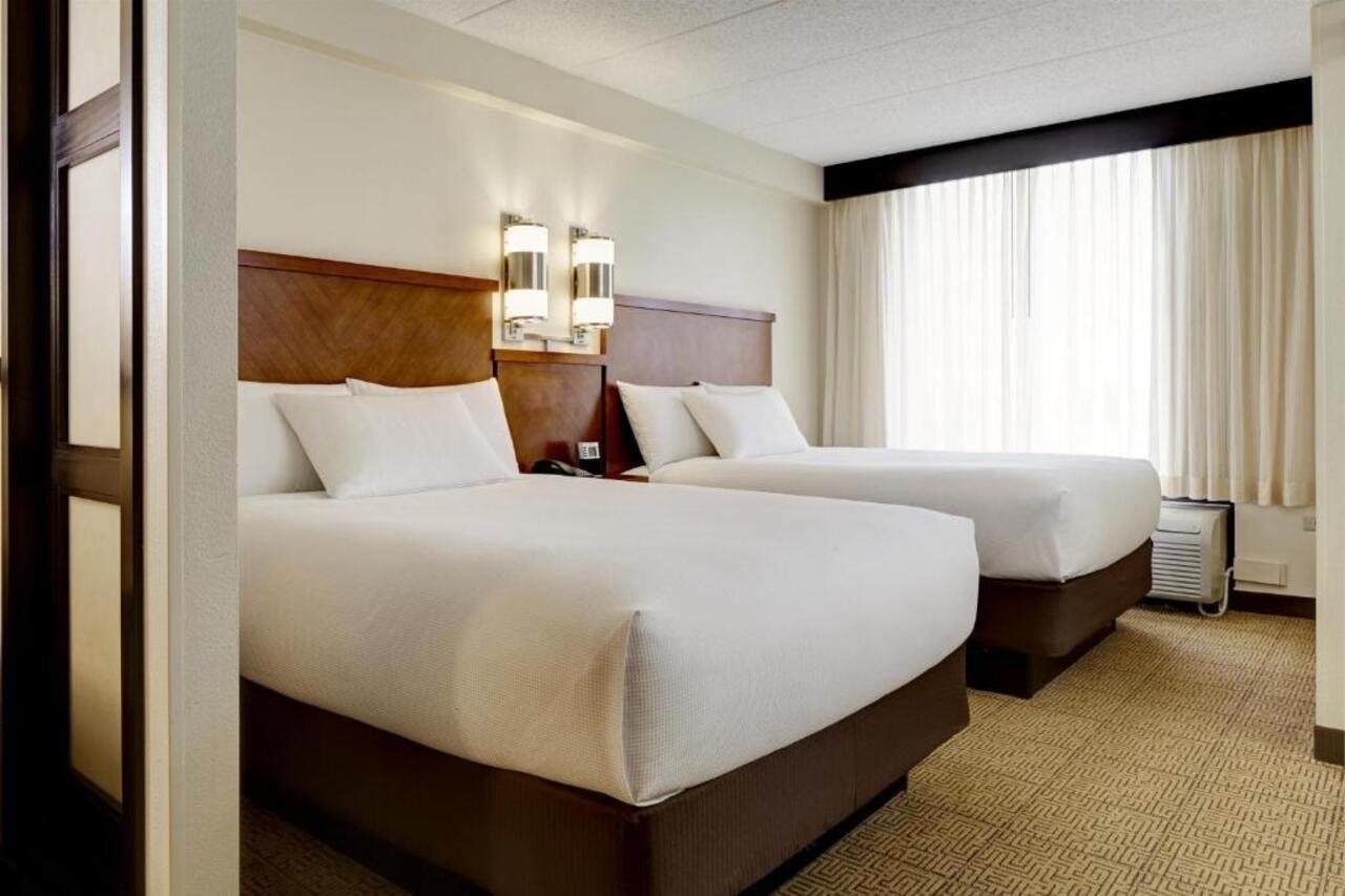 Hyatt Place Ontario/Rancho Cucamonga Екстериор снимка