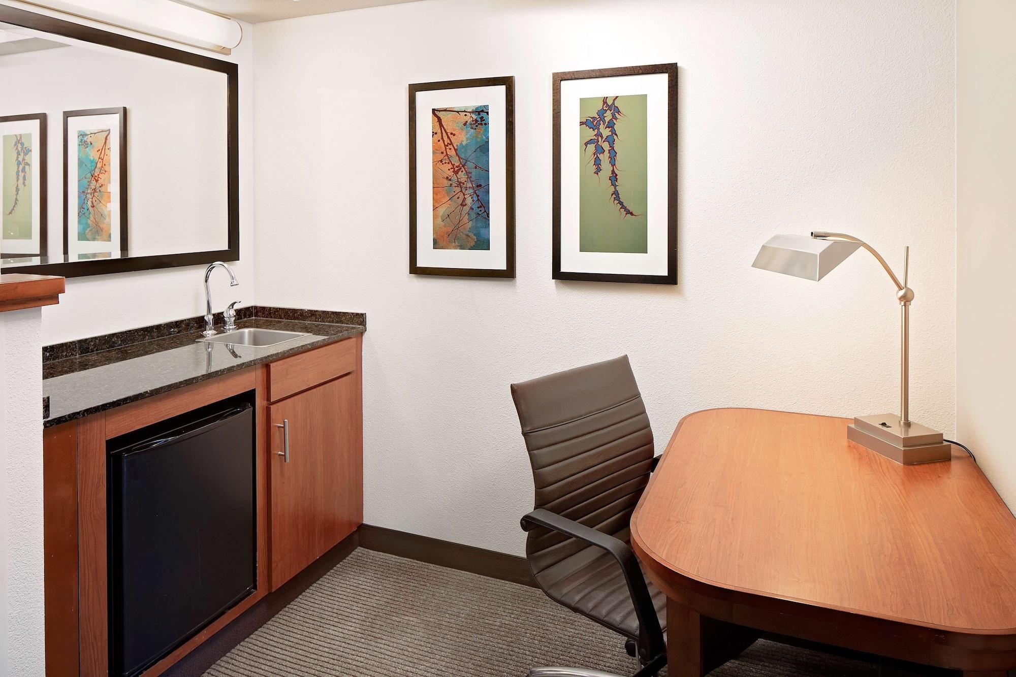 Hyatt Place Ontario/Rancho Cucamonga Екстериор снимка