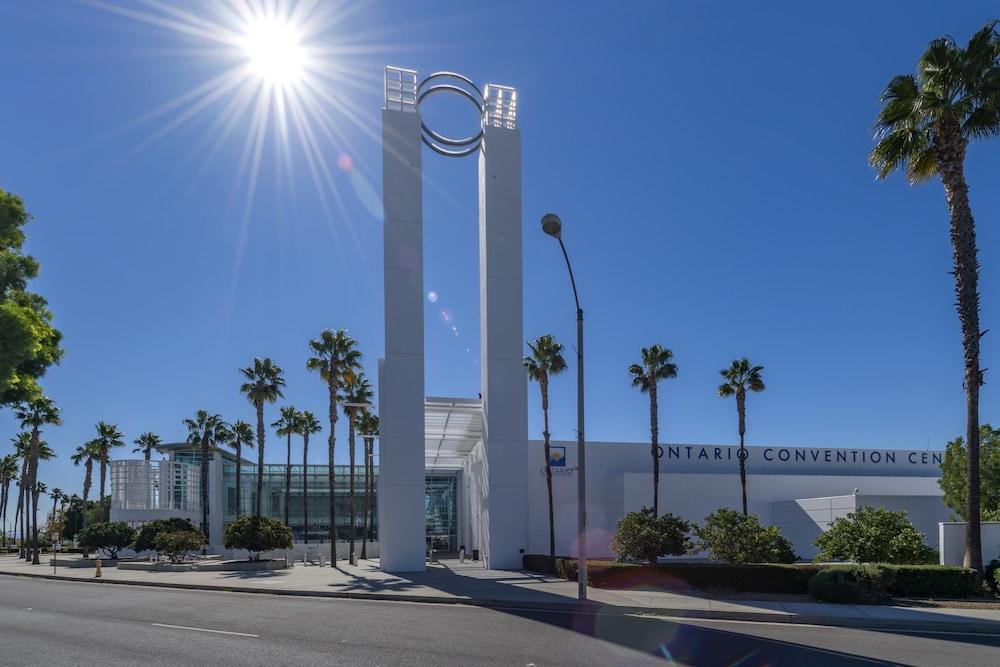 Hyatt Place Ontario/Rancho Cucamonga Екстериор снимка