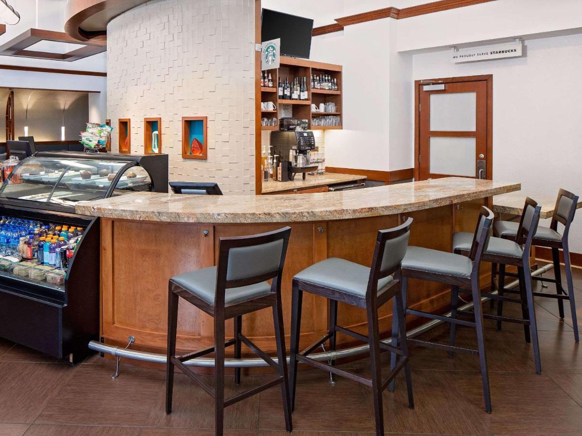 Hyatt Place Ontario/Rancho Cucamonga Екстериор снимка
